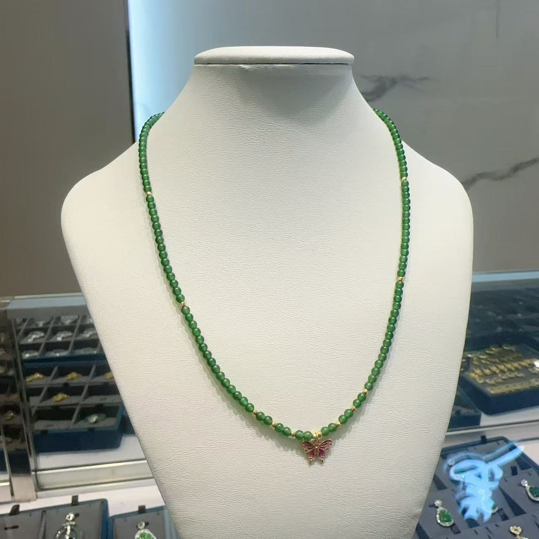 18k3mm小米珠蝴蝶項鍊 (訂金$500，總售價為 $5,728)【KX786】