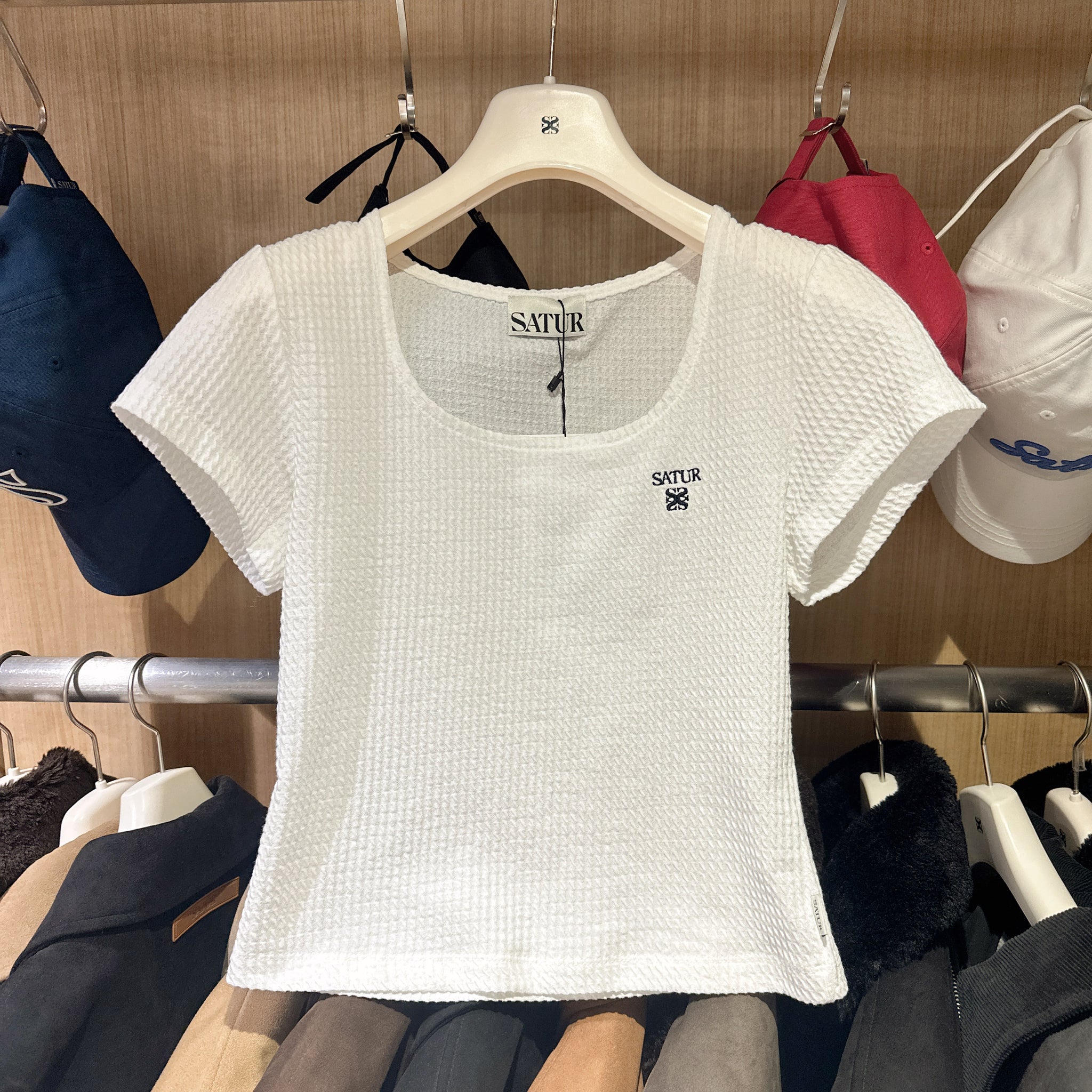 韓國 Satur T-Shirt【SR258】