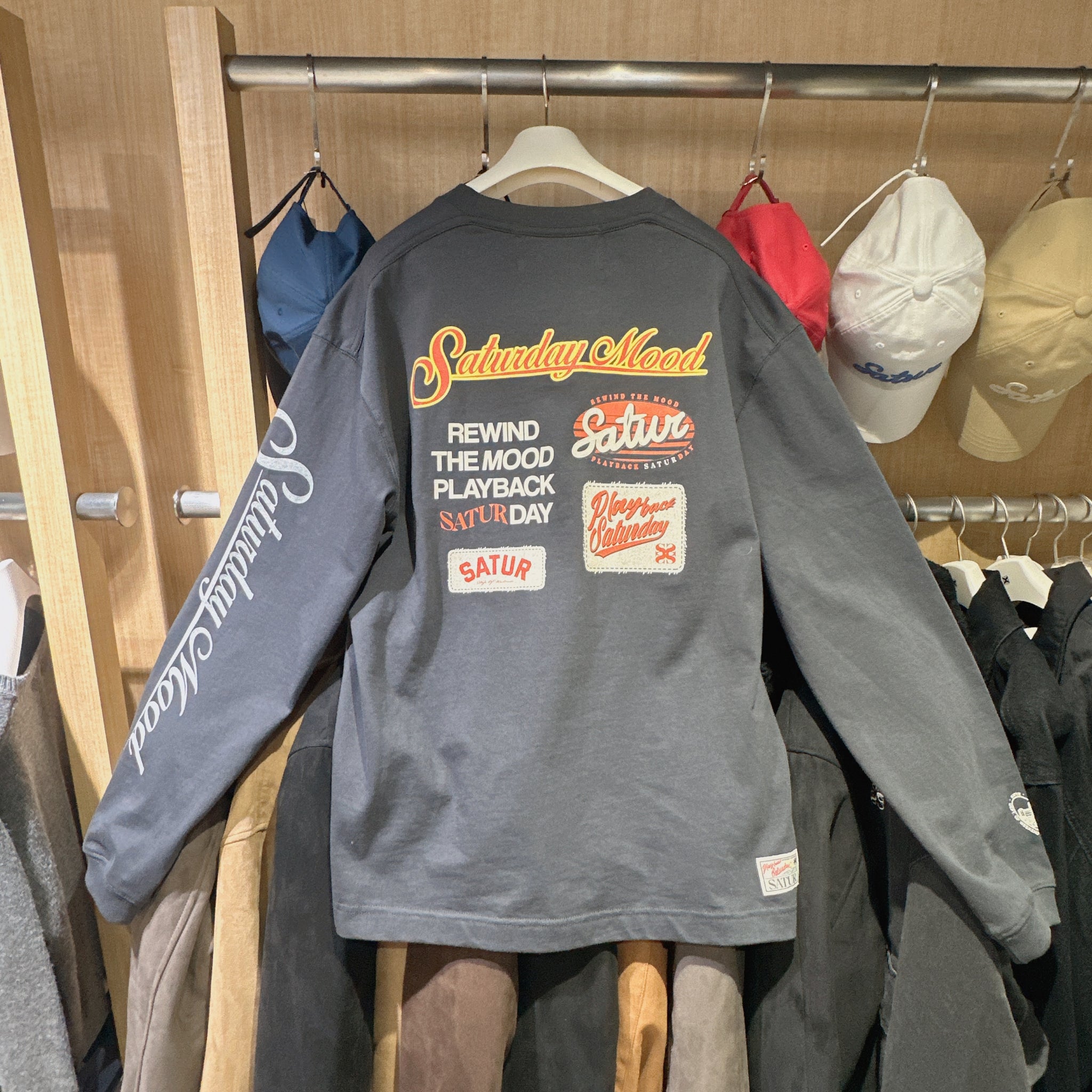 韓國 Satur Sweatshirt【SR250】