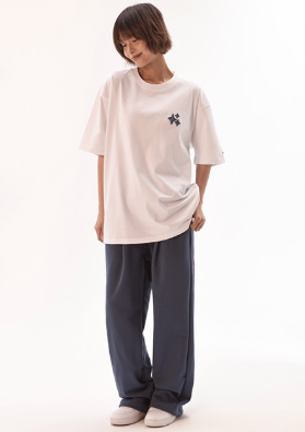 韓國 Ambler The Sun Embroidery Pin Tuck 2-way Wide Training Sweatpants【AR121】