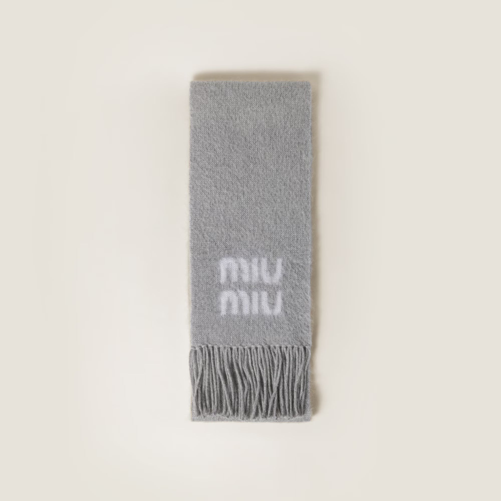 Miu Miu Muffler (訂金$500，總售價為 $4,098)【SE295】