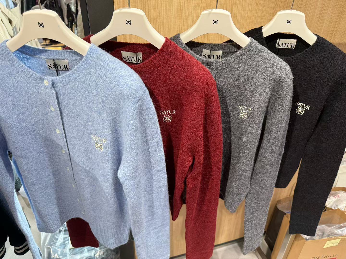 韓國 Satur Lauren Wool Blend Crew Neck Knit Cardigan【SR182】