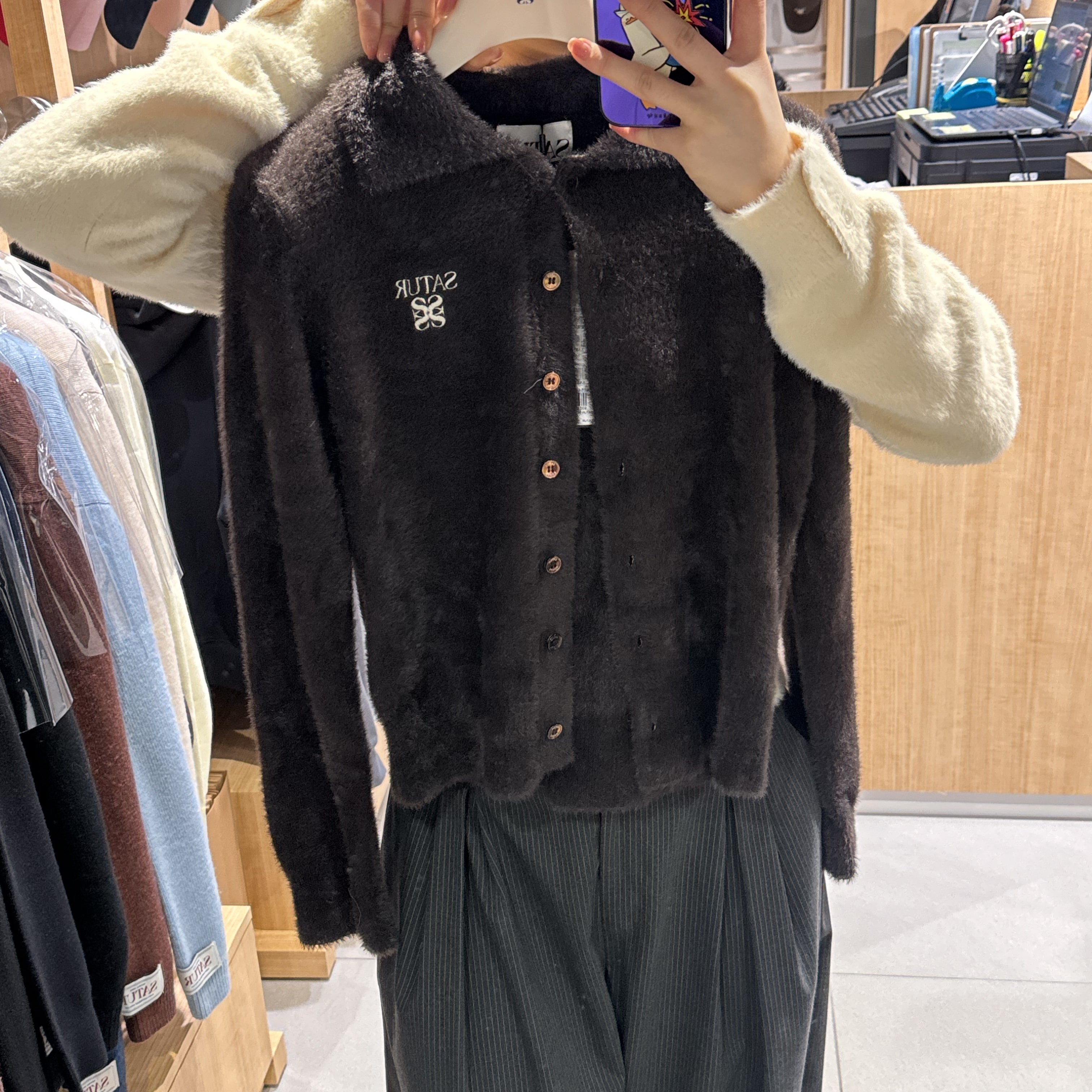 韓國 Satur Hairy Collar Knit Cardigan【SR179】