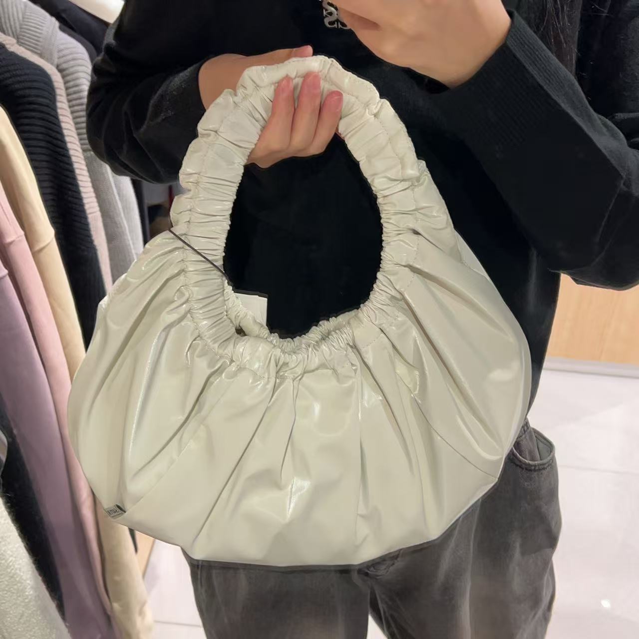 韓國 Satur Scrunchie Medium Shoulder Bag【SR158】