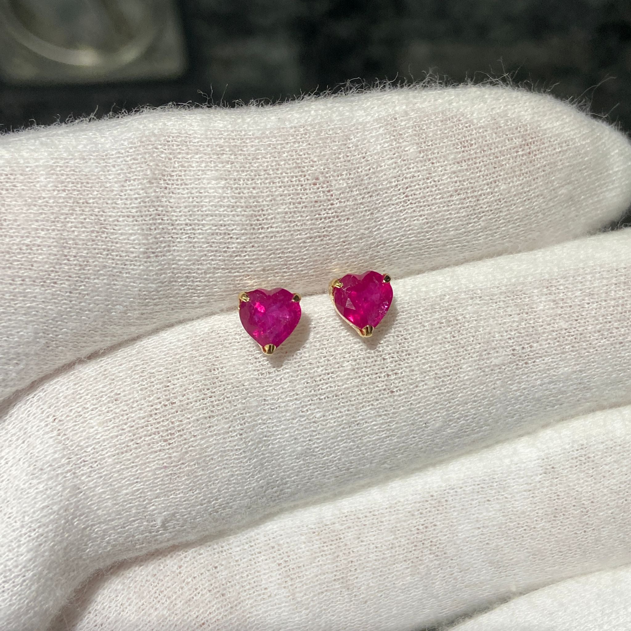 日本直送 愛心紅寶石金耳釘【JS371】