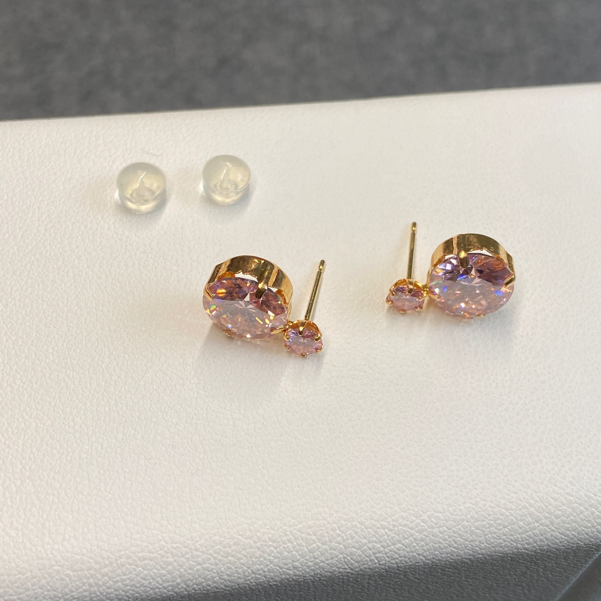 日本直送 光影雙星粉莫桑鑽金耳釘【JS424】