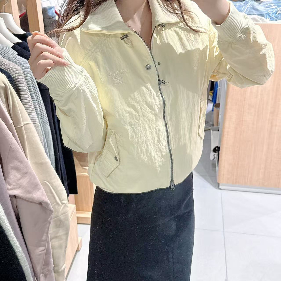 韓國 Satur (W) Maroon Nylon Crop Bomber Jacket【SR130】