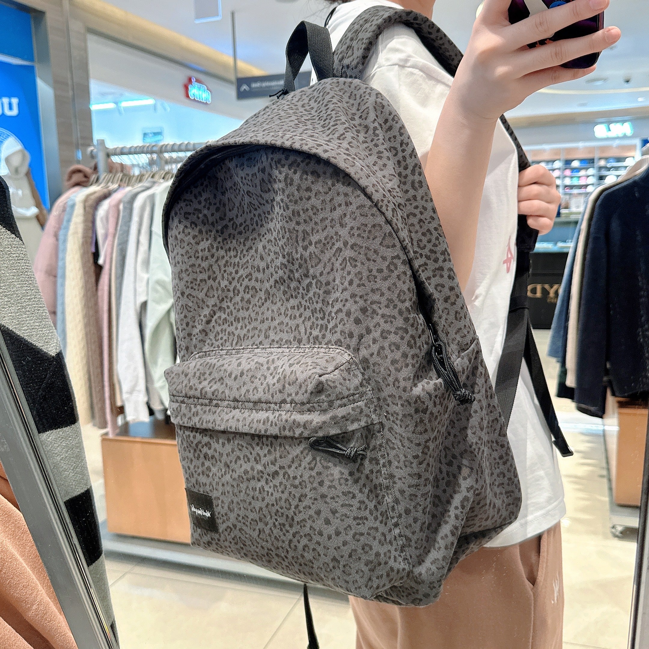 韓國 Mark Gonzales Leopard Basic Backpack【MG243】