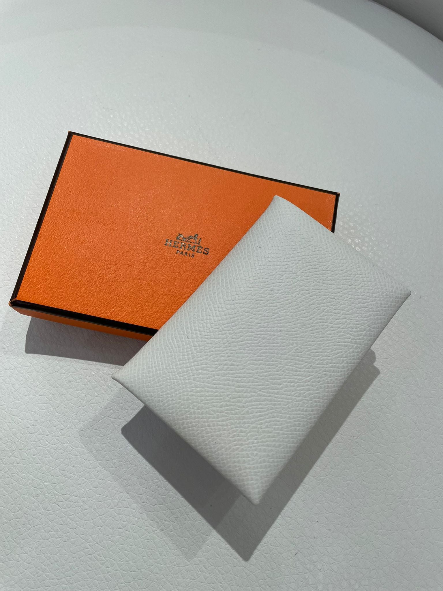 全新 Hermès Calvi Epsom 皮革 散子包 奶昔白 【JS606】