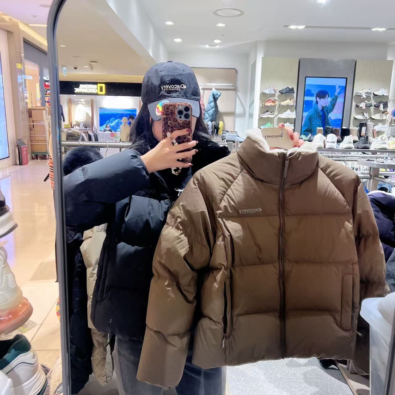 韓國 Discovery Women's Olive Glow Down Short Padding (鴨絨)【DY081】