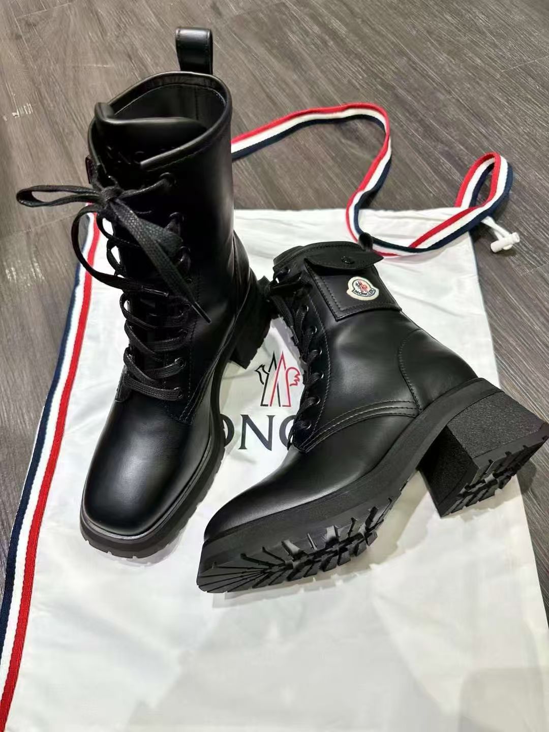 Moncler Ankle Boots Gigi Boots 【YS0008】  總售價 $4280