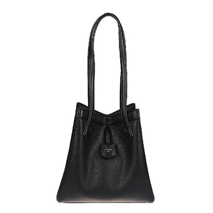 Fendi Bag (訂金$500，總售價為 $15,688)【SE107】