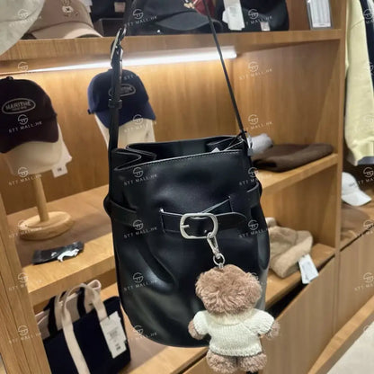 韓國 Marithe Francois Girbaud Buckle Strap Bucket Bag【MD017】 Black 一般商品