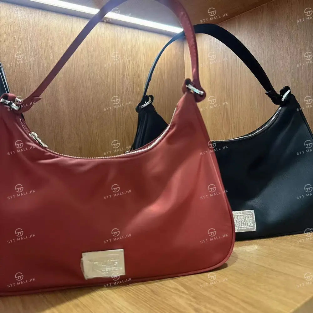 韓國 Marithe Francois Girbaud Classic Logo Hobo Bag【MD019】 一般商品