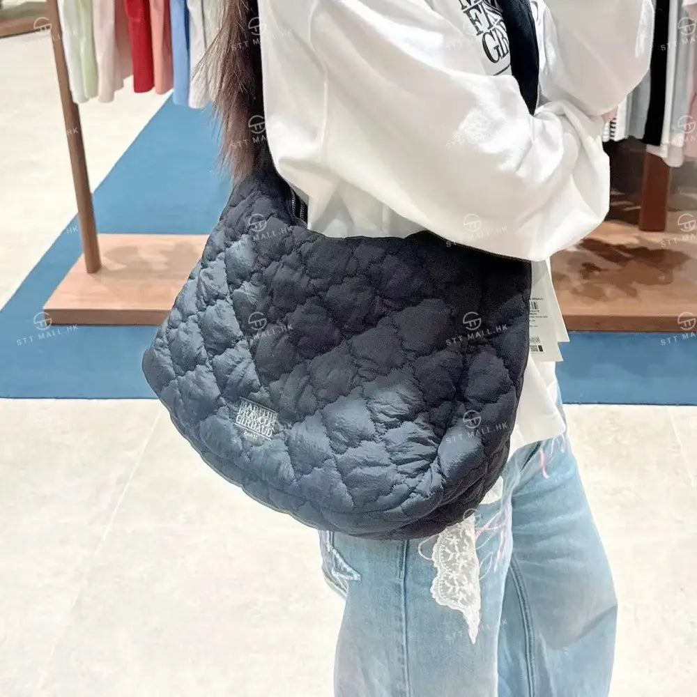 韓國 Marithe Francois Girbaud Classic Logo Padding Cross Bag【MD016】 Black 一般商品