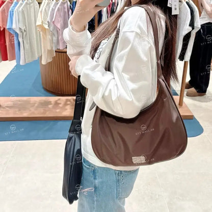 韓國 Marithe Francois Girbaud Classic Logo Round Shoulder Bag【MD023】 Brown 一般商品