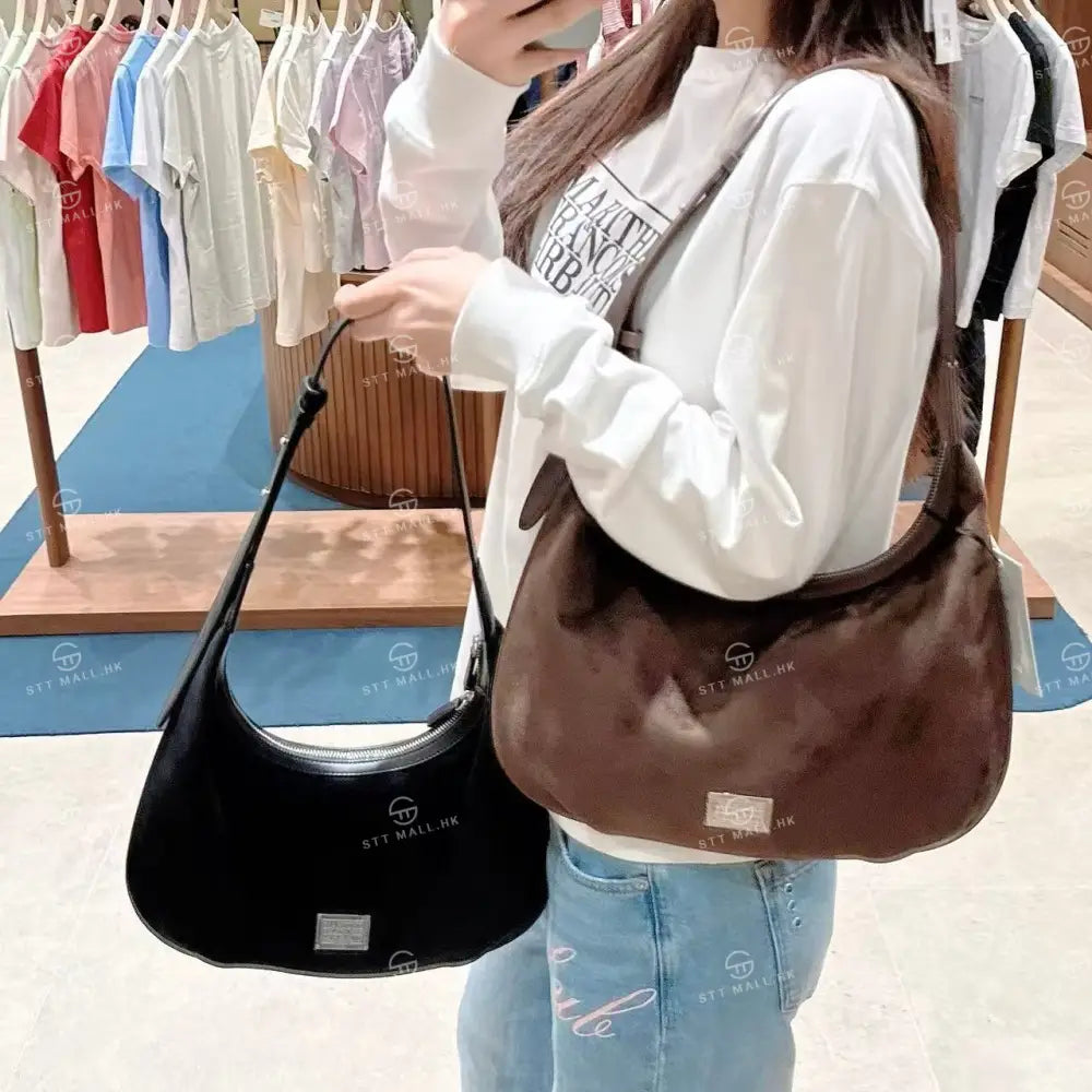 韓國 Marithe Francois Girbaud Classic Logo Round Suede Shoulder Bag【MD021】 一般商品