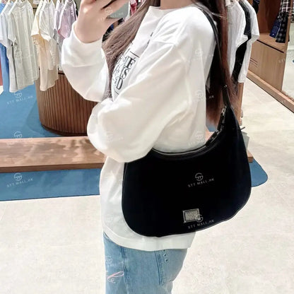 韓國 Marithe Francois Girbaud Classic Logo Round Suede Shoulder Bag【MD021】 一般商品