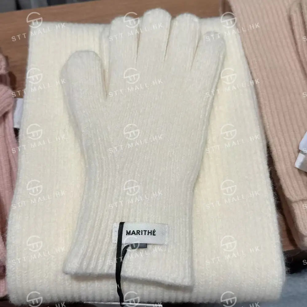 韓國 Marithe Francois Girbaud Regular Logo Muffler & Glove【MD078】 Cream 一般商品