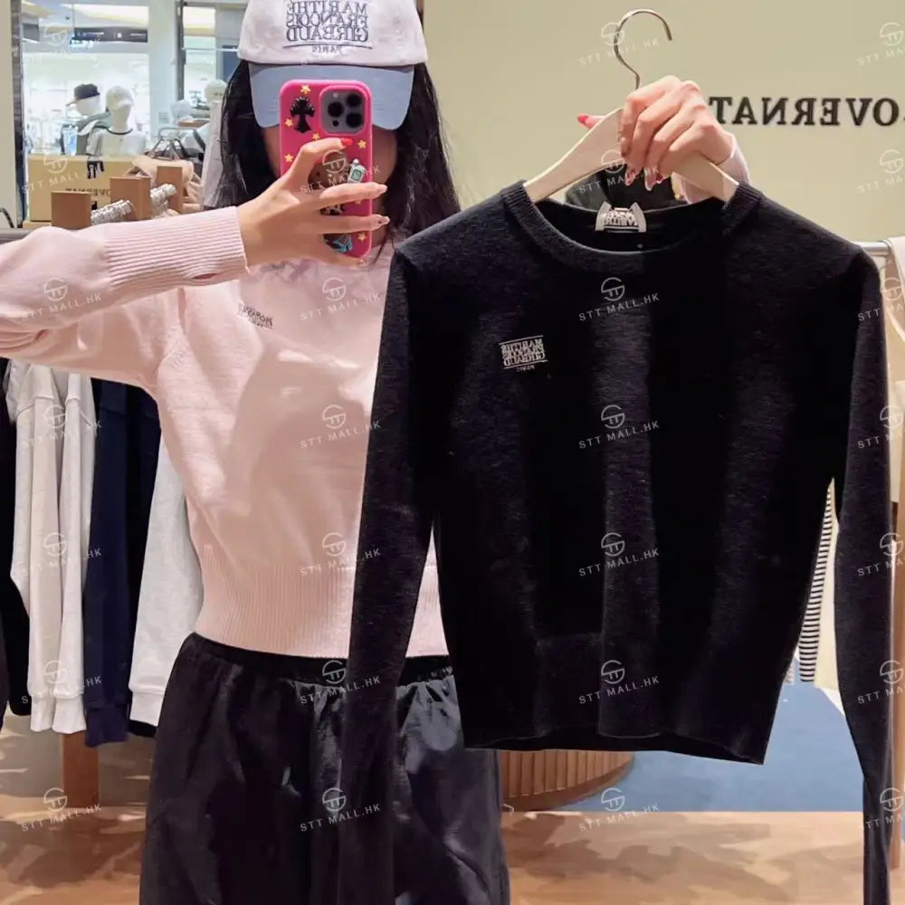 韓國 Marithe Francois Girbaud Women’s Small Classic Logo Crop Knit Pullover【MD118】 一般商品