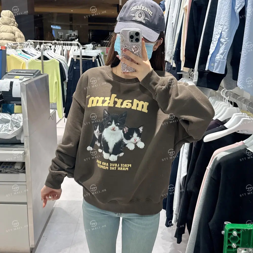 韓國 Markm MARKM KITTEN CREWNECK SWEATSHIRT【MA106】 Brown / S 一般商品