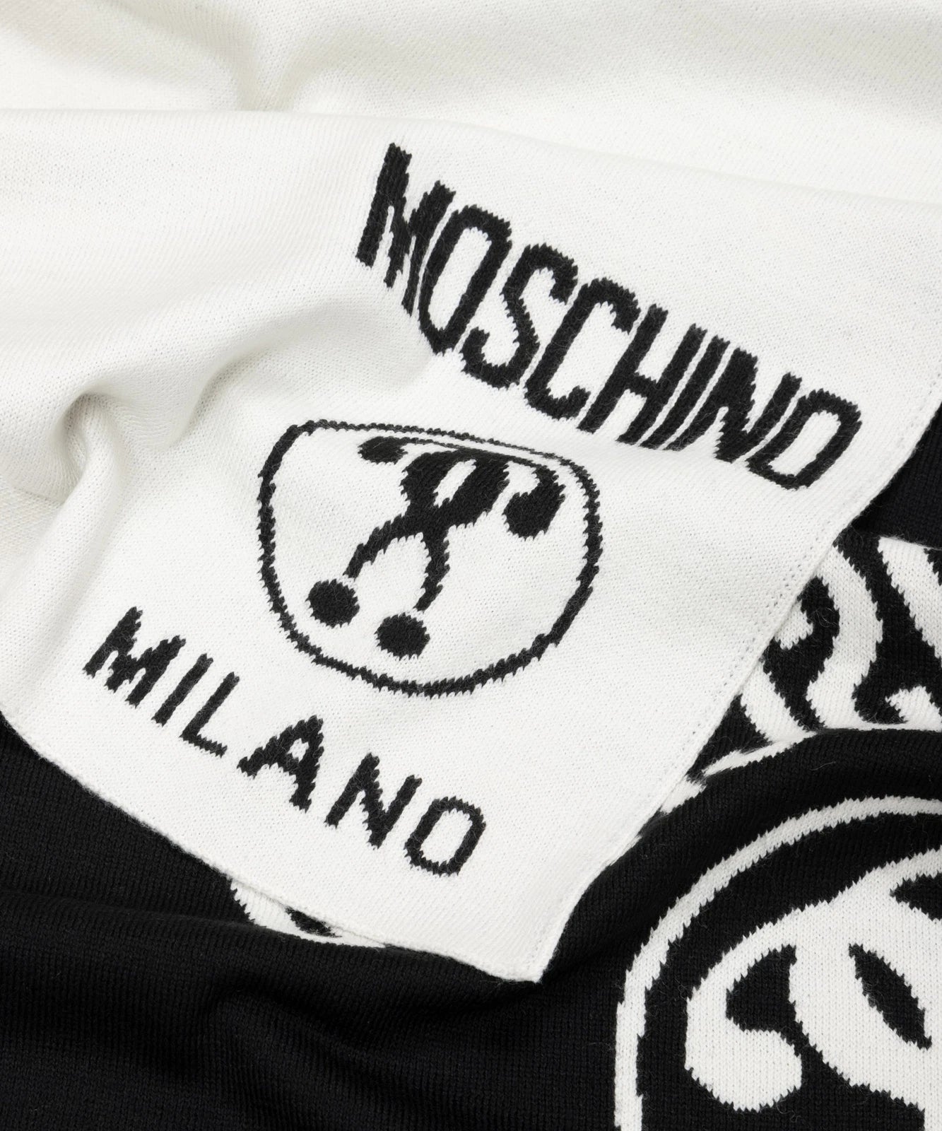 Moschino Muffler【SE251】
