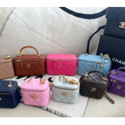 Chanel 連鏡 Small Box Bag 連禮盒 (粉色拼金Logo)