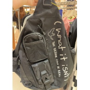 What it isn't No.W23 Utility Messenger Bag [韓國連線 D]