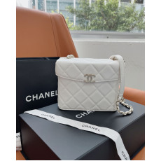 Chanel Box Bag 連禮盒 (白色拼淡金扣)