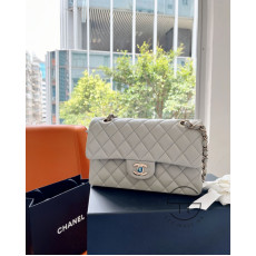 Chanel Classic Handbag 連禮盒 (淺灰色拼淡金扣)