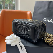 Chanel Handle 連鏡長形 Box Bag 連禮盒 (黑色拼金Logo)