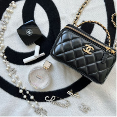 Chanel Handle 連鏡長形 Box Bag 連禮盒 (黑色拼金Logo)