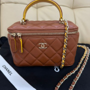 Chanel Handle 連鏡 Box Bag 連禮盒 (啡色拼金Logo)