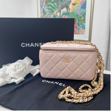 Chanel 小金球CC Logo化妝盒子連禮盒 (淡粉紅色)(可調節長短)